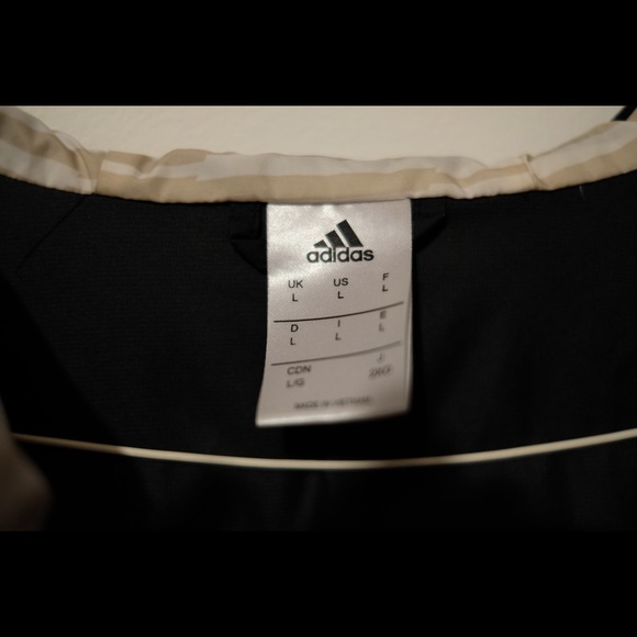 Adidas windbreaker - Picture 4 of 5